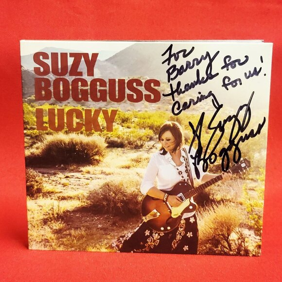 Suzy Bogguss Lucky CD Signed 2014 - Picture 1 of 8